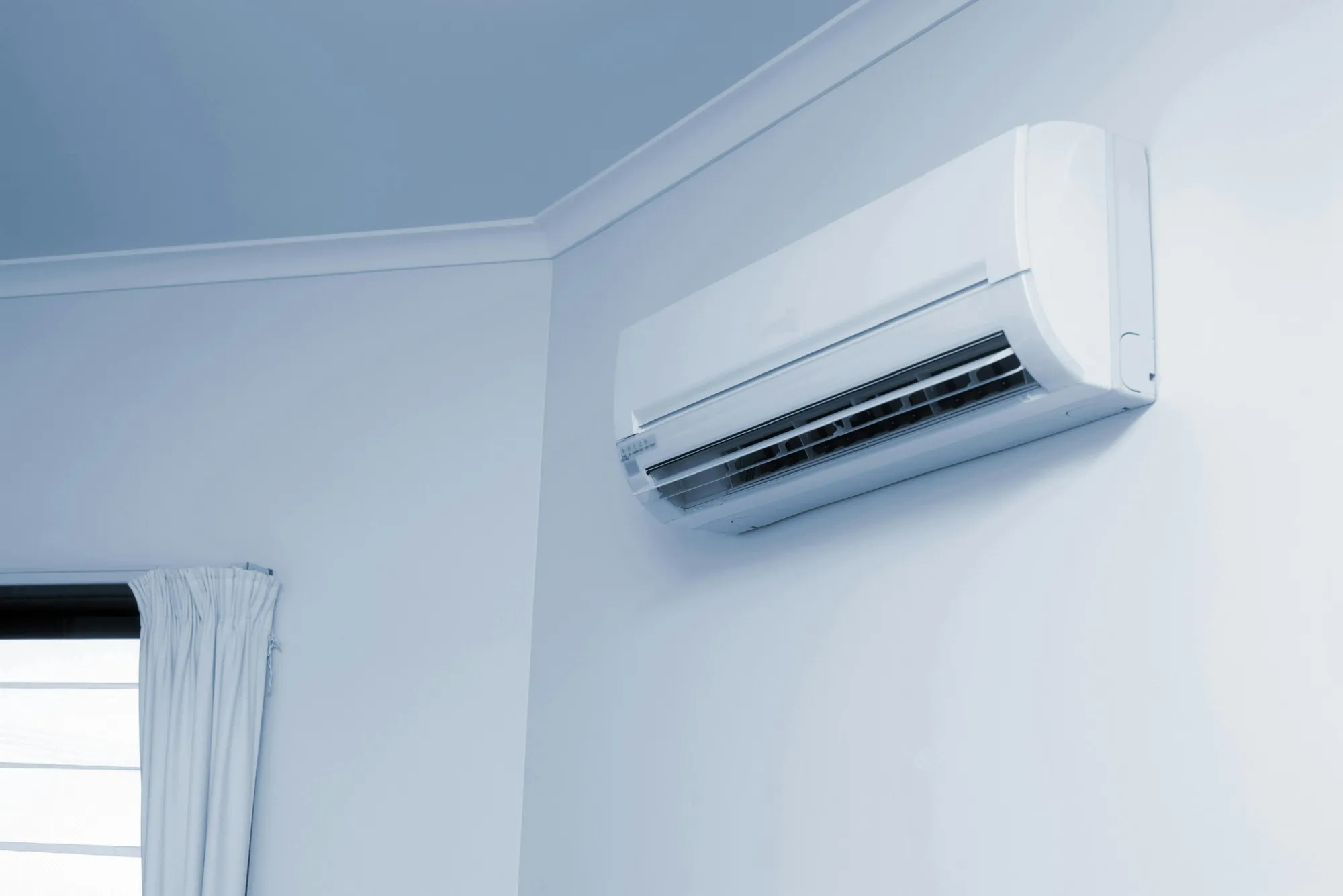 Pasos para recargar el refrigerante en un aire acondicionado